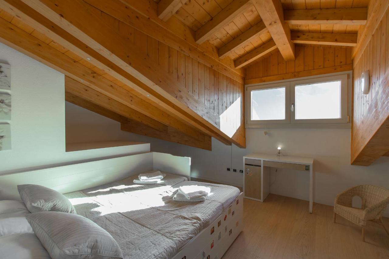 Apartment Tulipani 17 Тремецо Стая снимка