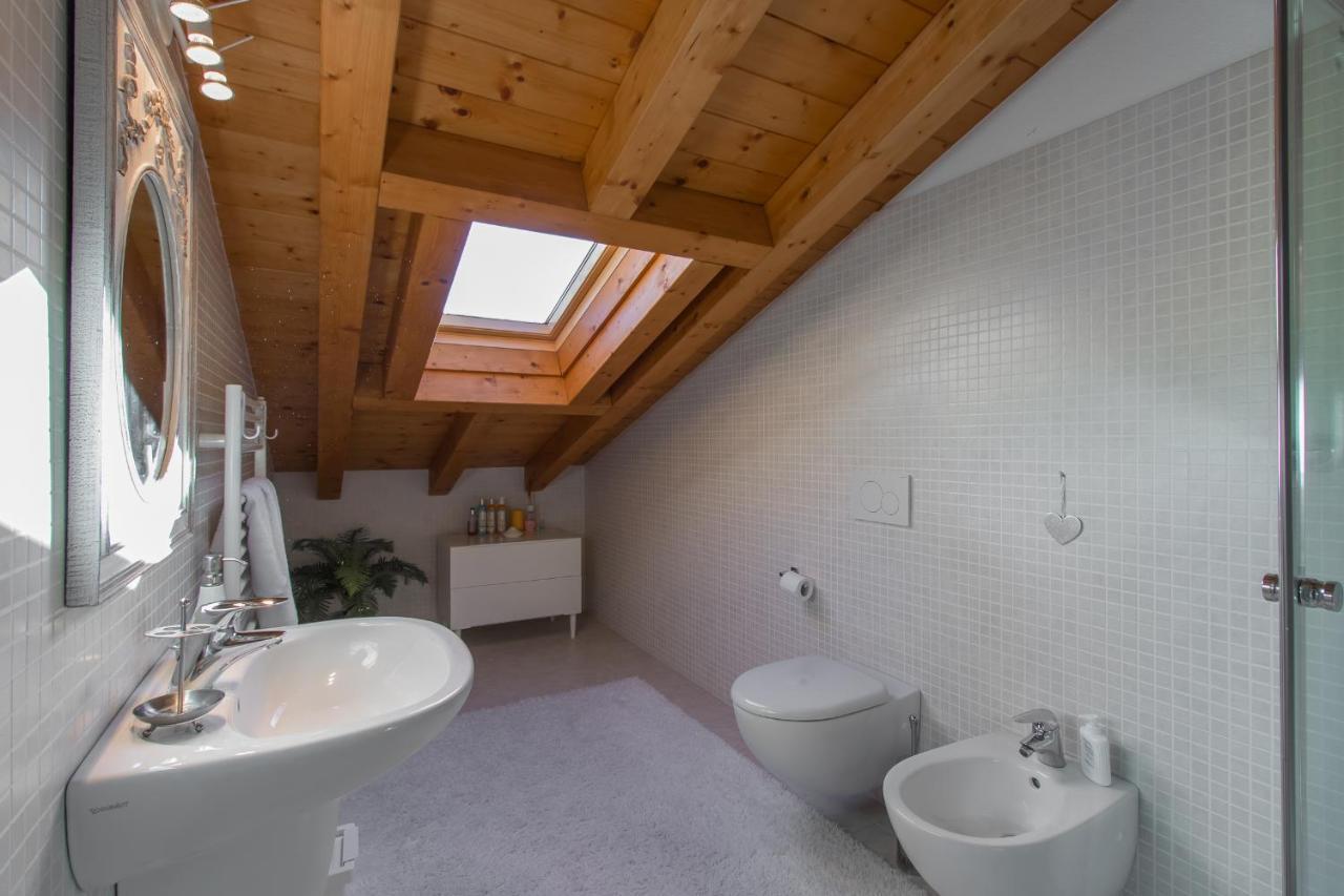 Apartment Tulipani 17 Тремецо Стая снимка